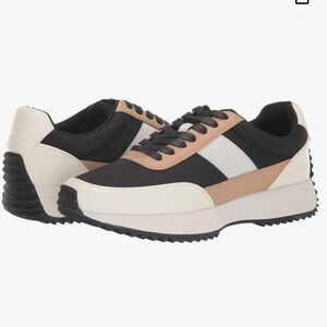 NWT Dolce Vita Black White and Tan Sneaker size 8.5 in original box